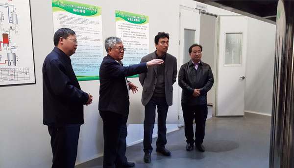 曲靖市市长董保同到我公司调研