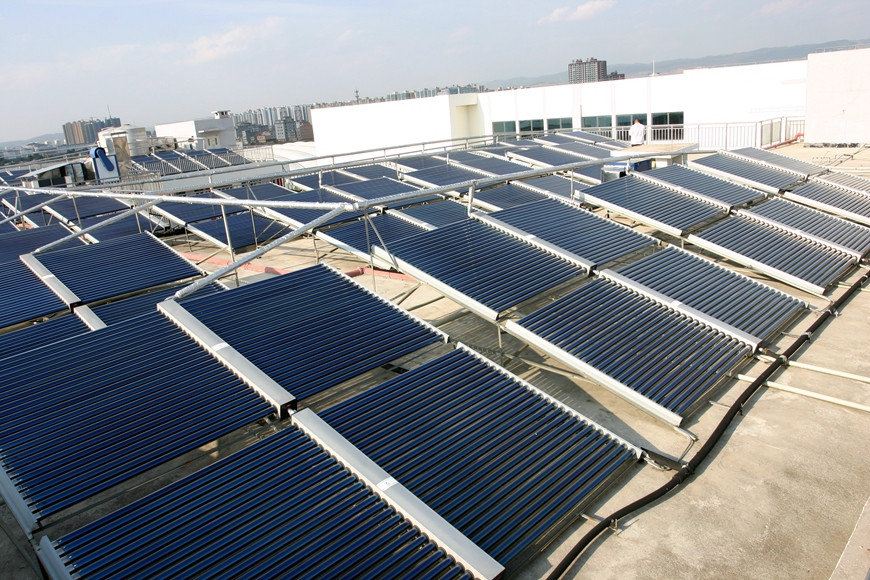 云南省曲靖市医专太阳能热水工程
