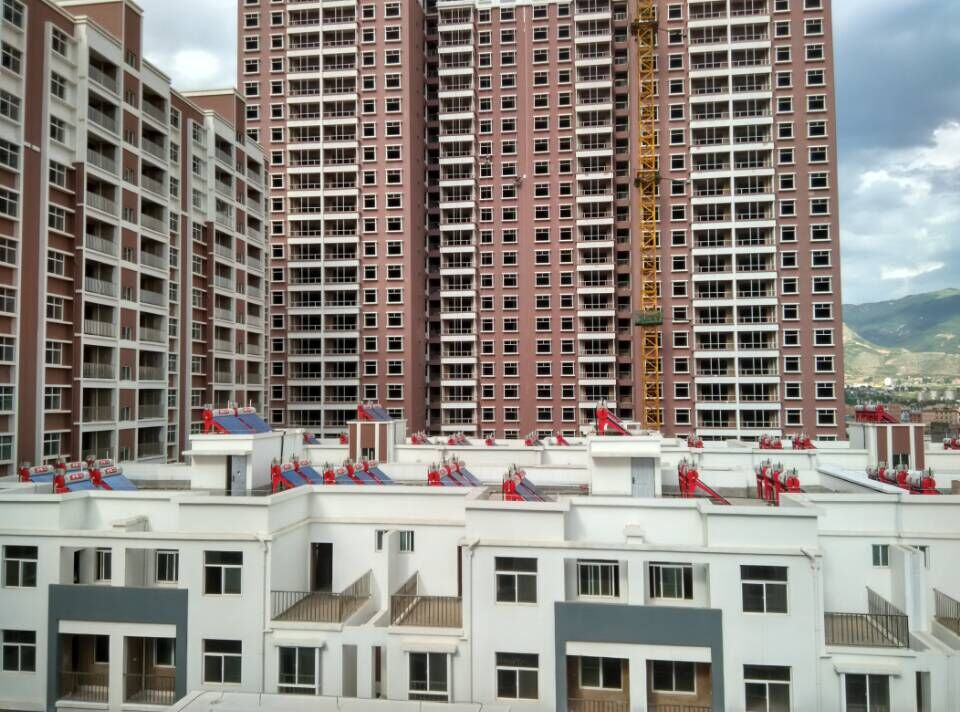 太阳能热水工程报价，云南昆明太阳能厂家报价单
