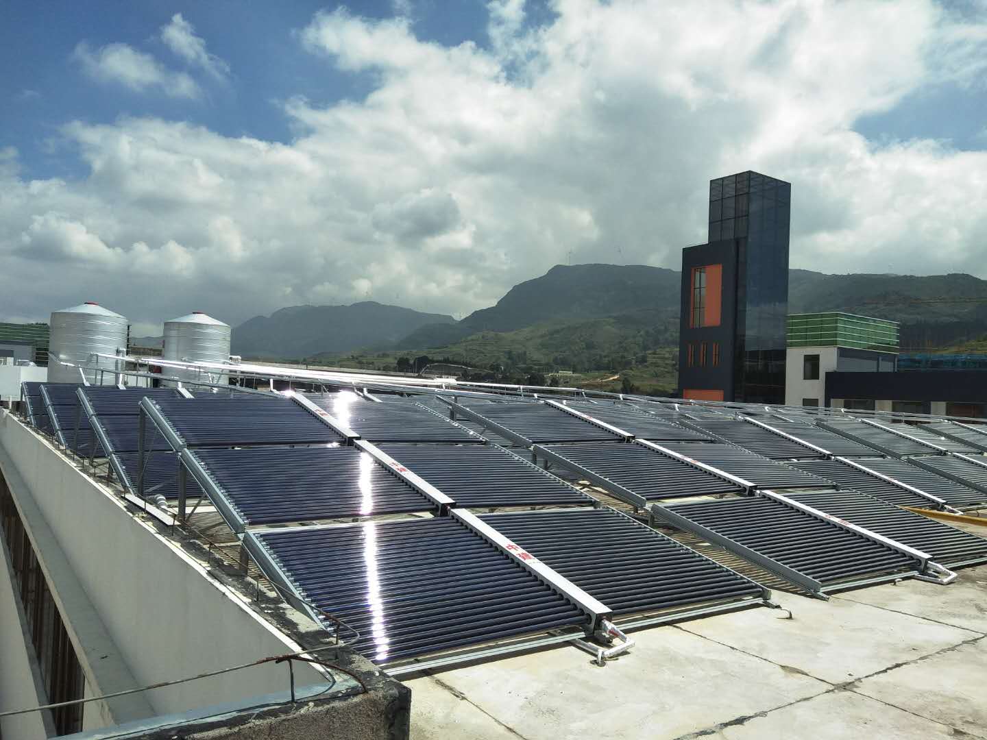 太阳能热水工程维修保养8个要点