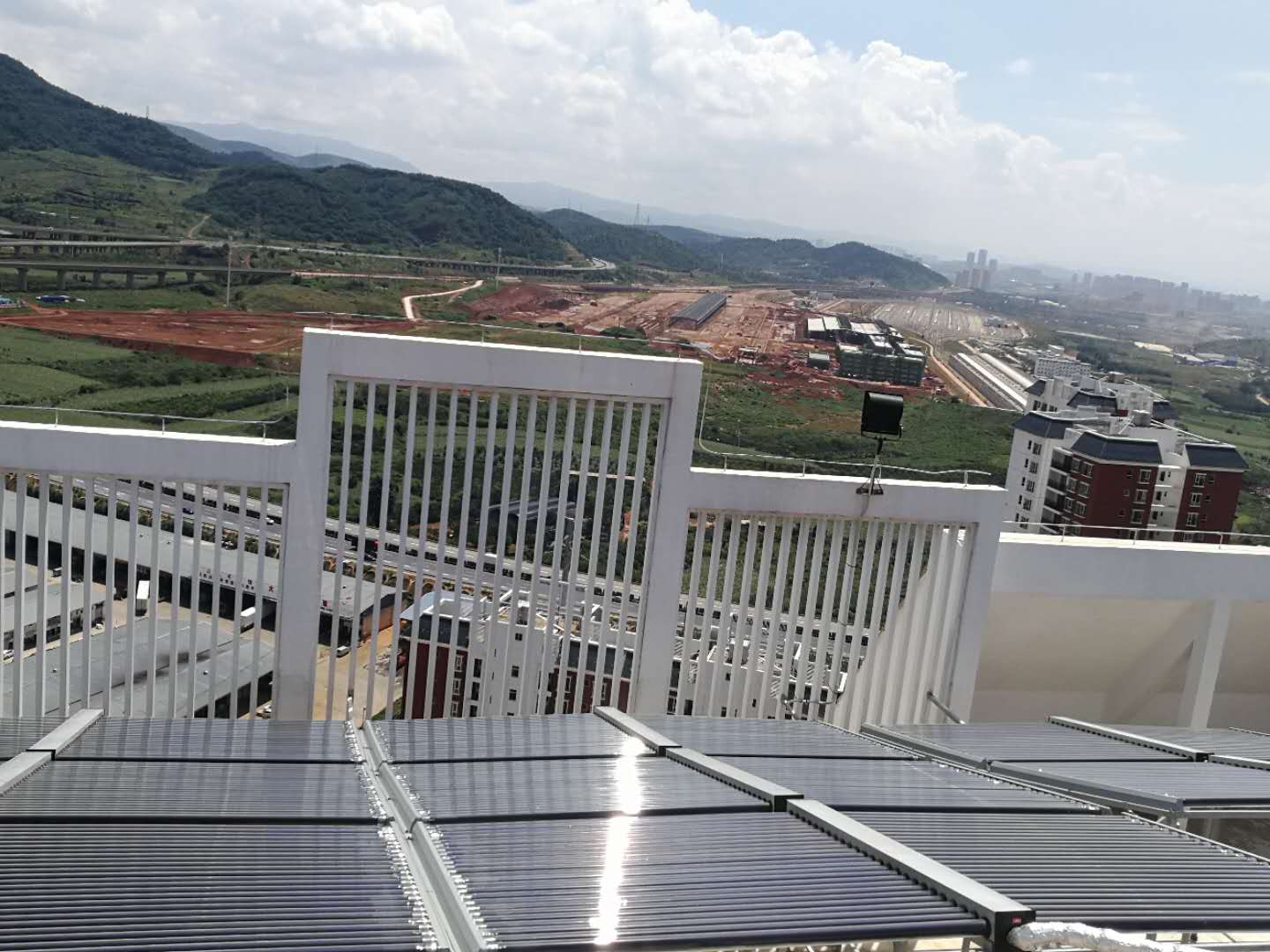 太阳能热水工程图——曲靖富源中学太阳能热水工程